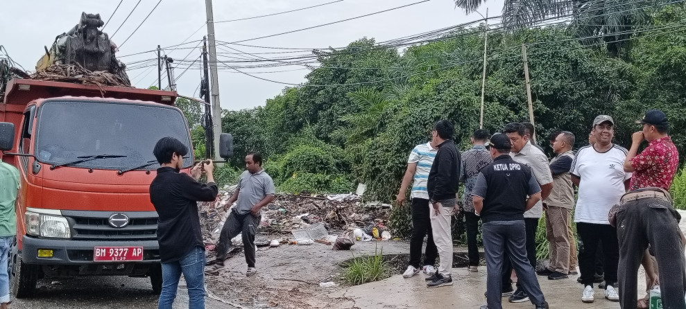 DLHK Pekanbaru Desak Vendor Bangun Trans Depo