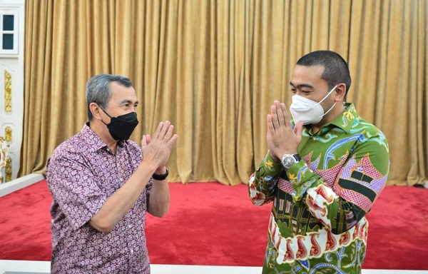 Bertemu Gubernur Riau, Wagub Sumbar Audy Joinaldy Sampaikan Terima Kasih Dibantu  30 Ton Oksigen Liquid