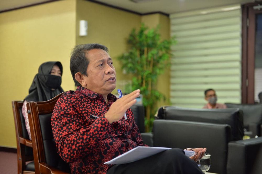 Sekdaprov Riau Jadi Narasumber Webinar Data Sektoral Pendorong Pembangunan Daerah