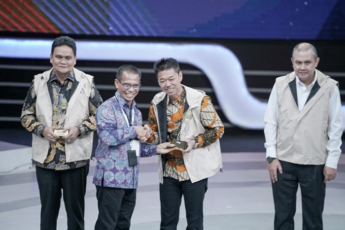 Dihadiri Wapres, Bupati Rohil Terima Penghargaan Penanganan Stunting dan Kemiskinan Ekstrem