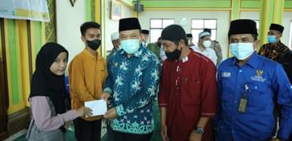 Bumikan Gerakan Berzakat di Minas Jaya, Ini Pesan Wakil Bupati Siak