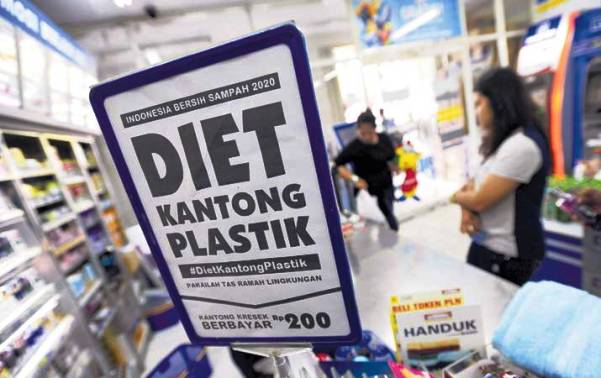 Apakah Progmram Plastik Berbayar akan Dilanjutkan?