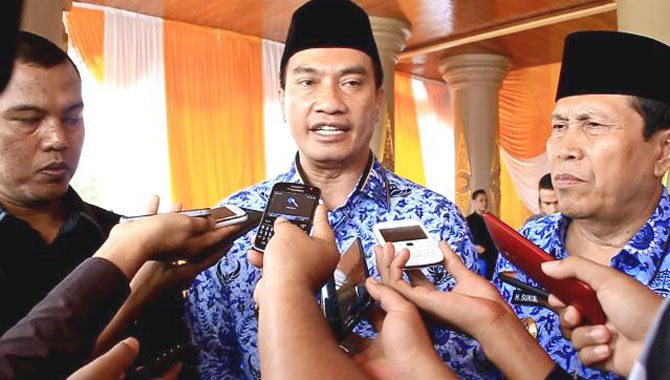 SUASANA MEMANAS, Sukiman Bilang Ada yang Ingin Pecah Belah Hubungannya dengan Suparman