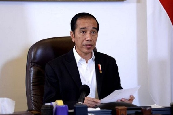 Donny Garhal Sebut Jokowi Pasti Baca Draft UU Cipta Kerja, ''Enggak Mungkin Enggak Baca!''