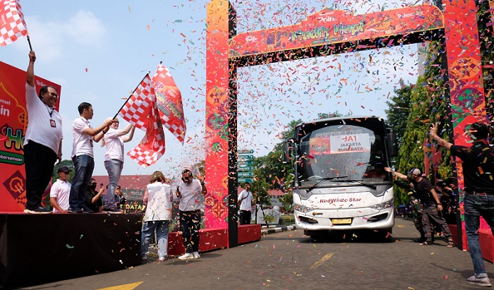 Telkomsel Salurkan Donasi Poin Pelanggan  Ramadan 1444 H, Berangkatkan 1.400 Pemudik  Berlebaran di Kampung Halaman