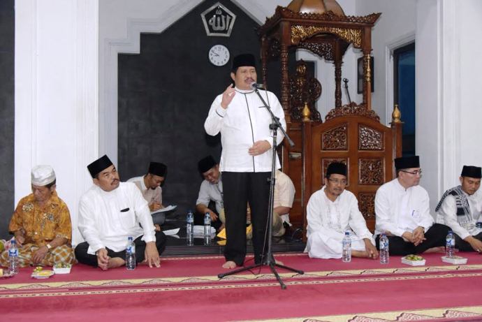 Safari Ramadhan di Bantan, Bupati Bengkalis Ajak Masyarakat Perangi Narkoba