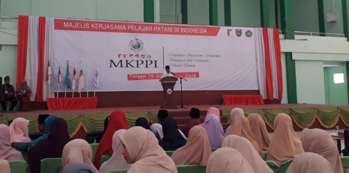 Gelar MKPPI, UIR Harapkan Mahasiswa Lokal Kenalkan Budaya Riau