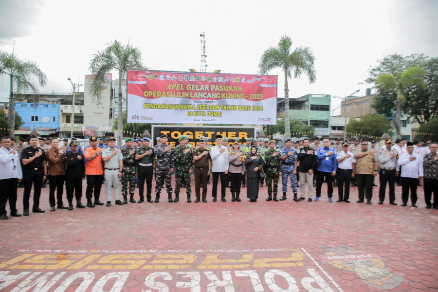 Wali Kota Dumai Pimpin Apel Gelar Pasukan Operasi Lilin Lancang Kuning 2023