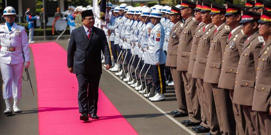 Belum Pakai Mobil Dinas, Menhan Prabowo Hanya Ingin Naik Mobil Sendiri