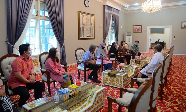 API Riau Dongkrak 23 UKM Fesyen di Riau, Gubernur Riau Dukung Aksi Kolaborasi