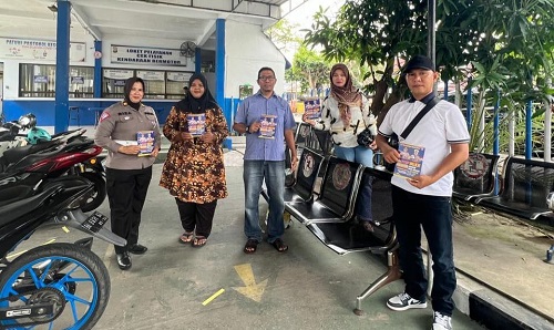 Saat Pelayanan Cek Fisik Kenderaan, Ditlantas Polda Riau Ajak Masyarakat Ciptakan Pemilu 2024 Damai.