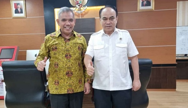Kamsol Lapor Masih ada 23 Desa Sangat Tertinggal di Kampar, Begini Respon Budi Arie...