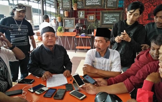 Ketika Sang Bupati Menikah Lagi, Istri Siri pun Diminta Nyamar Jadi Pembantu