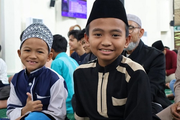 Safari Ramadan PHR Hadirkan Senyum Bahagia 1.373 Anak Yatim dan 3000 Dhuafa di Zona Rokan