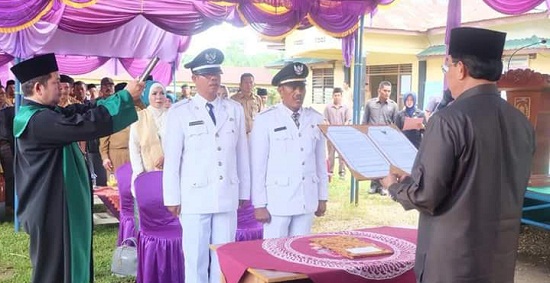 Agar Tidak Ragu Ambil Kebijakan, Bupati Inhil Ingatkan Para Kades Pahami Peraturan