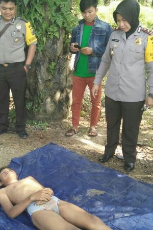 Pemuda tak Dikenal Tewas Mengapung di Sungai Kampar, Gunakan Sepeda Berbaju Merah