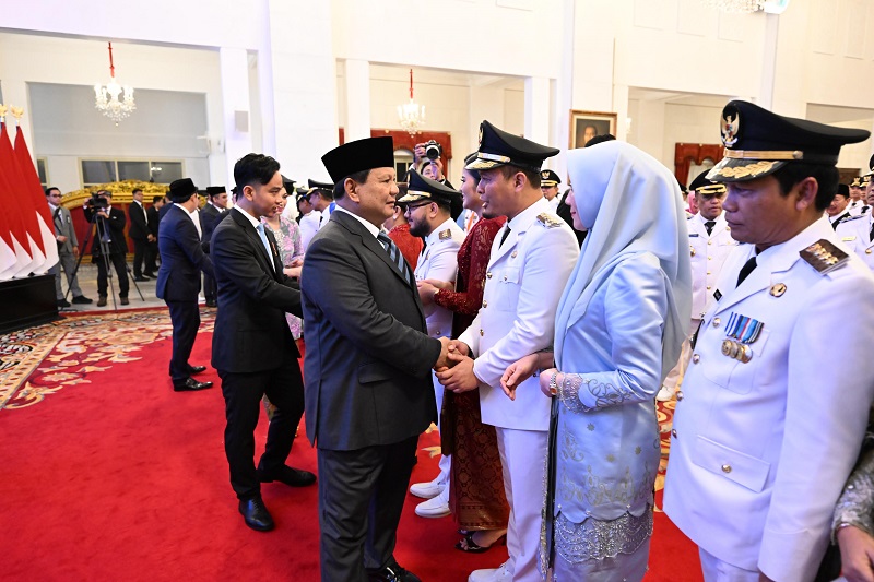 SAH! Agung Nugroho-Markarius Anwar Pimpin Pekanbaru