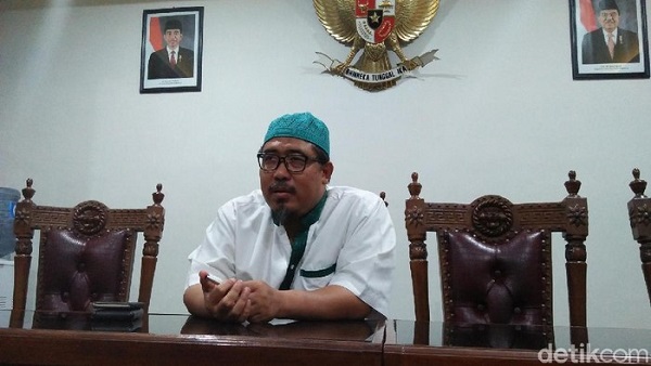 Enam hari Dirawat, Ketua DPRD Rembang Gus Kamil, Putra  KH Maimoen Zubair Meninggal Dunia, Kadiskes: ''Nggih, Positif Covid-19''
