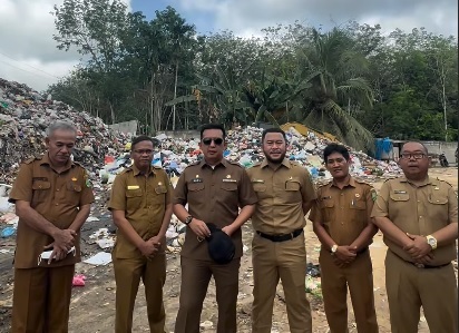 Sekda Inhu Tinjau Kapasitas TPA Jelang Hari Raya