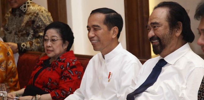 Terjepit Gesekan Megawati dan Surya Paloh, Pengamat: Kasihan Jokowi...
