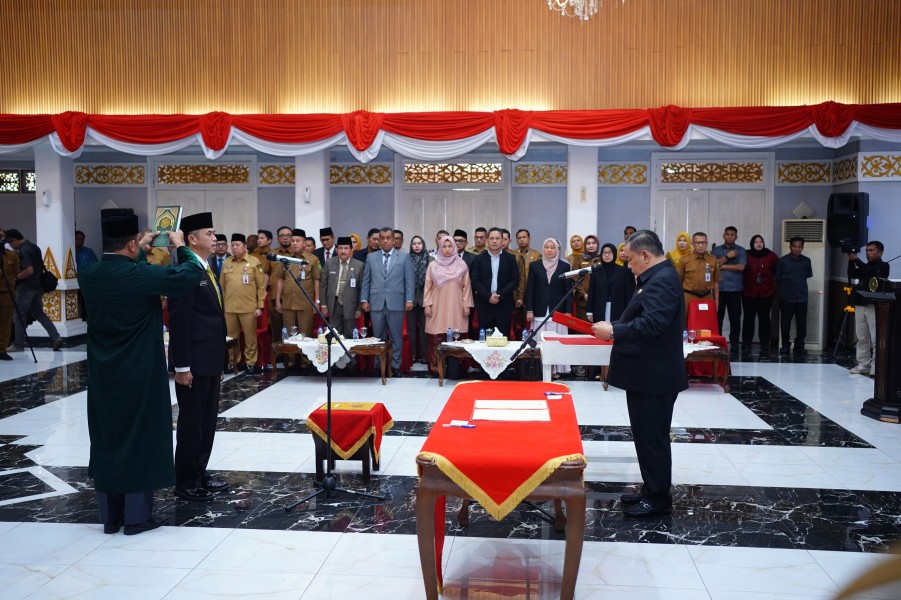 Akhirnya...Plt. Gubernur Riau Lantik 14 Pejabat Eselon II, Berikut Nama-namanya...