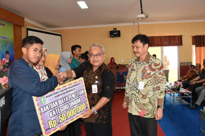 Balitbang Bengkalis Umumkan Pemenang Perlombaan Karya Ilmiah Tahun 2017 