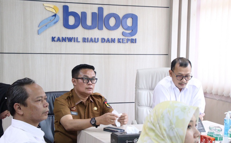 Jelang Penyaluran Tahap III, Pemko Pekanbaru, Bulog dan PT Pos Evaluasi Penyaluran Bantuan Pangan Beras
