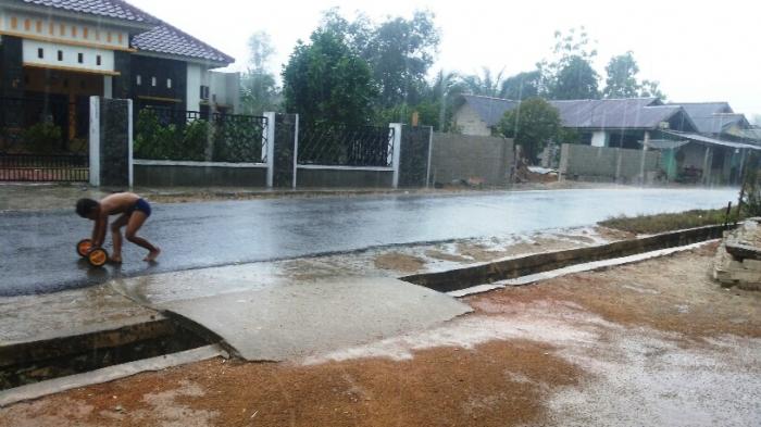 Diguyur Hujan, Jarak Pandang di Kuansing Masih Pendek