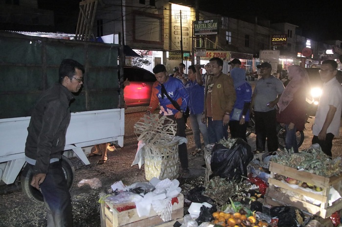 Kontrak PT EPP Diputus, Pemko Pekanbaru Kerahkan Seluruh OPD dan Camat Atasi  Sampah