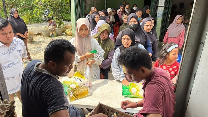Pemko Hadirkan Mobil Pangan Keliling AMAN di Kelurahan Industri Tenayan