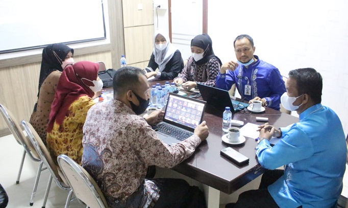 Kejar Sertifikasi SMM ISO 9001:2015, Pegawai Bapenda Ikuti Pelatihan Peningkatan Mutasi Layanan Secara Virtual