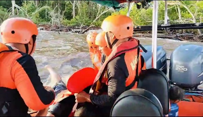 Kapal Bocor Tenggelam di Rupat, Tiga ABK Berhasil Diselamatkan