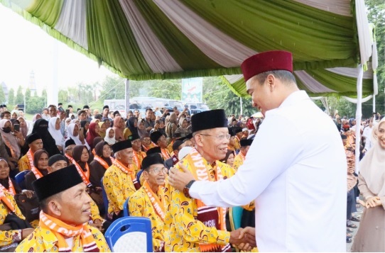 Pemkab Inhu Umrohkan  103 Pelayan Sosial Keagamaan
