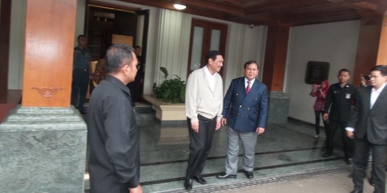 Cerita Luhut Telepon Prabowo Sambil Ketawa-Ketawa, Priyo: Minta Jatah Menteri?