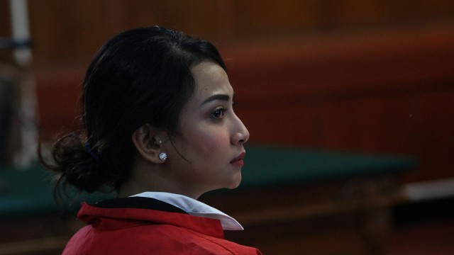 Ngaku Capek Didzalimi, Vanessa Angel: Lebih Baik Bunuhb Saja Saya!
