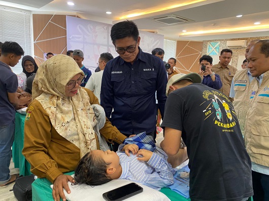 Serahkan Bantuan, Pemkab Kampar Apresiasi Yayasan Baitul Mal UID Riau Kepri