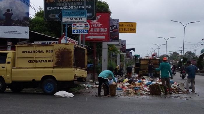 Mulai 1 Oktober, DLHK Pekanbaru akan Angkut Sampah Zona 1