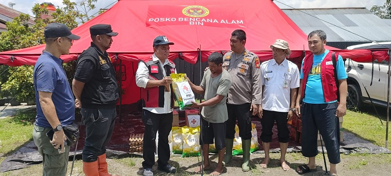 PMI Pekanbaru Serahkan Bantuan untuk Dapur Umum di Dua Kecamatan