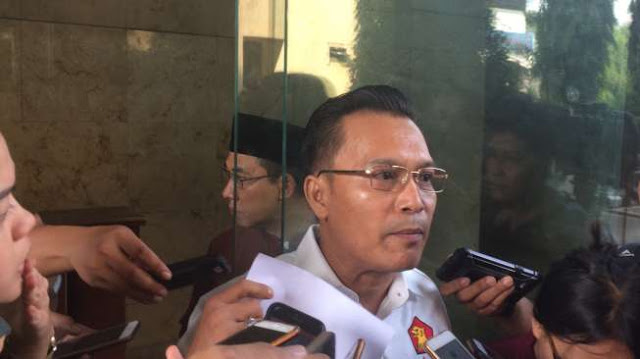 Banyak 'Penunggang Gelap', Iwan Sumule: Gerindra Harus Bersih-bersih dari Pengkhianat!