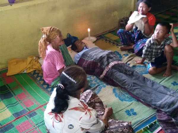 Diduga Stres Tak Kunjung Menikah, Lajang Tua Nekat Minum Racun dan Cabik-cabik Alat Kelamin Sendiri hingga Tewas Mengenaskan
