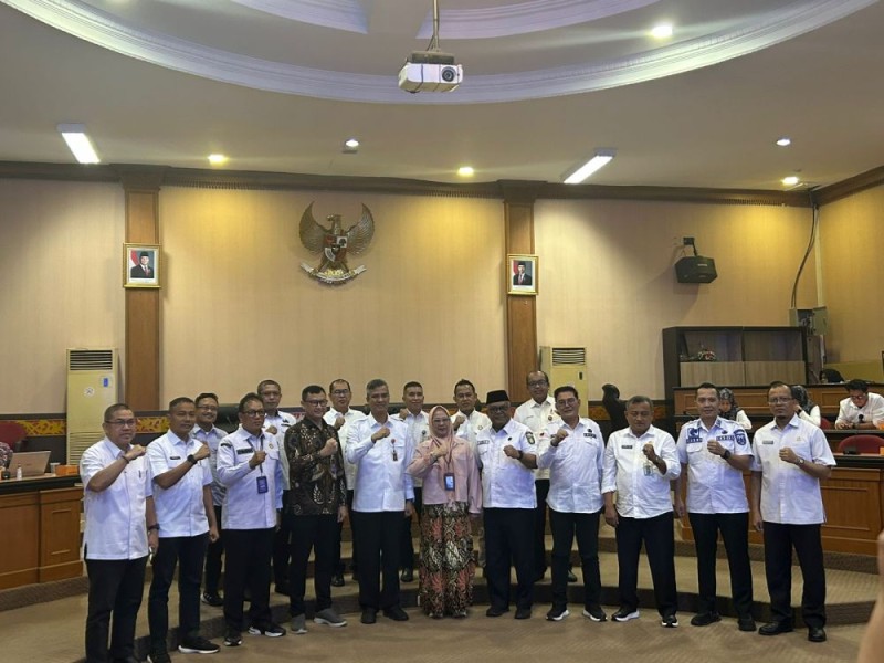 Pemprov Riau Komitmen Bangun Ruang Informasi Sehat