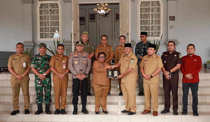 Wakil Mendagri Pantau Persiapan Pelaksanaan PSU di Siak