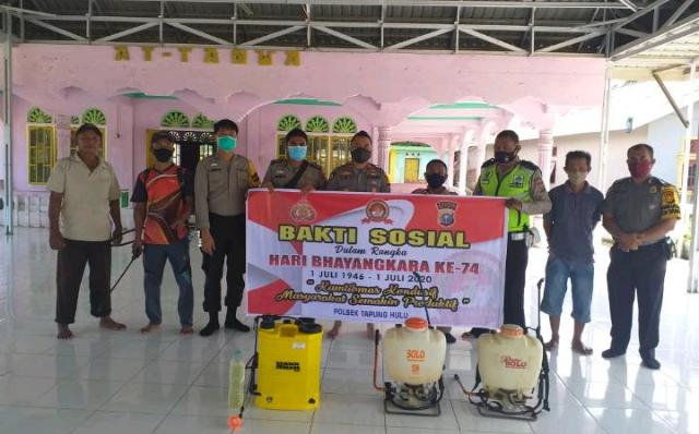 Jelang Hari Bhayangkara ke-74, Polres Kampar dan Polsek Jajarannya Lakukan Berbagai Kegiatan Sosial 