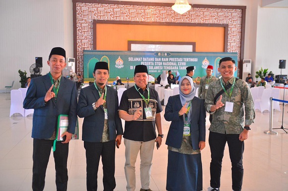 Goresan Tinta dari Bengkalis: Kisah Alfi Hasanah Harumkan Riau di Panggung STQH Nasional