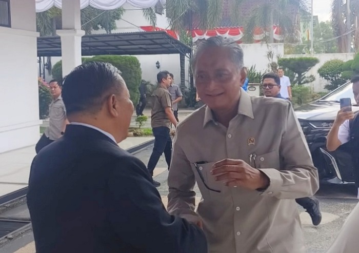 Plt Gubri Usulkan Pembangunan Flyover Simpang Panam dan Pelebaran Jalan Garuda Sakti ke Menteri PU