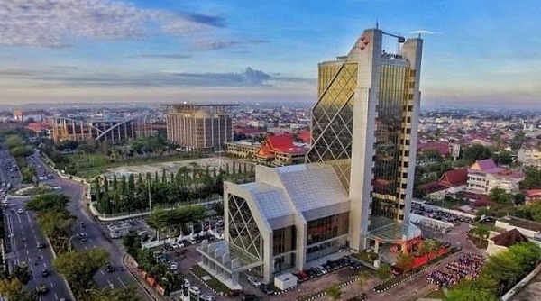 Sudah Lama Kosong, OJK Masih Proses Seleksi Calon Komisaris Utama  dan Direktur Utama Bank Riau Kepri