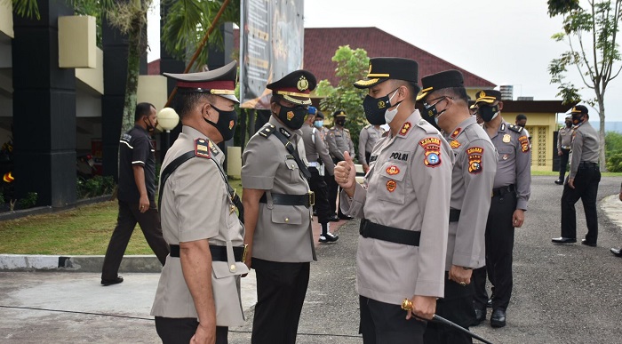 Kapolres Kuansing Pimpin Setijab Kapolsek Kuantan Tengah, AKP Fridolin Nababan Gantikan Kompol Susiyanto Basuki