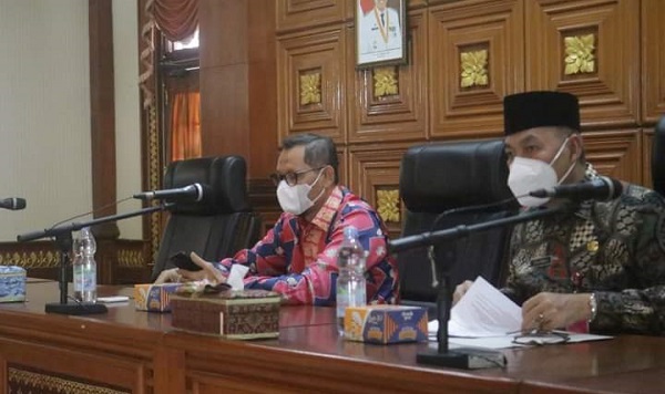 Pemkab Siak dan  Pemprov Sosialisasi Pergub Indeks Pembelian TBS Petani