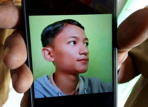 Selain Digertak Pria Berhelm TNI, Alimin Bunuh Diri Juga Diduga karena  Bermasalah dengan Pacar