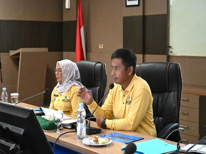 Bupati Kampar Pimpin Rapat Evaluasi Realisasi Fisik dan Keuangan